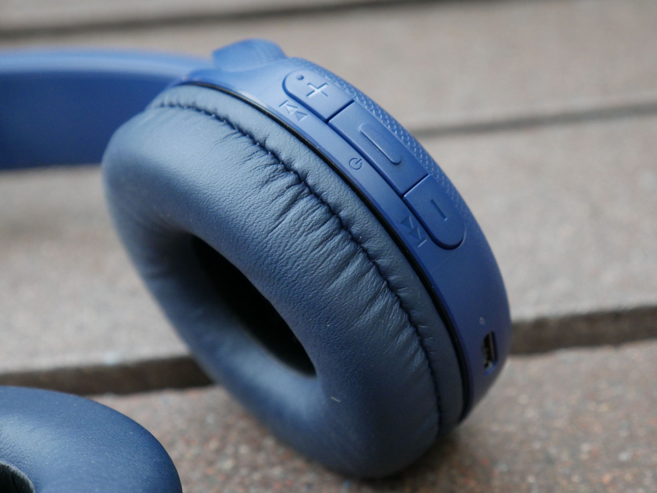 Sony WH CH510 Headphones Review Wireless Audio on a Budget